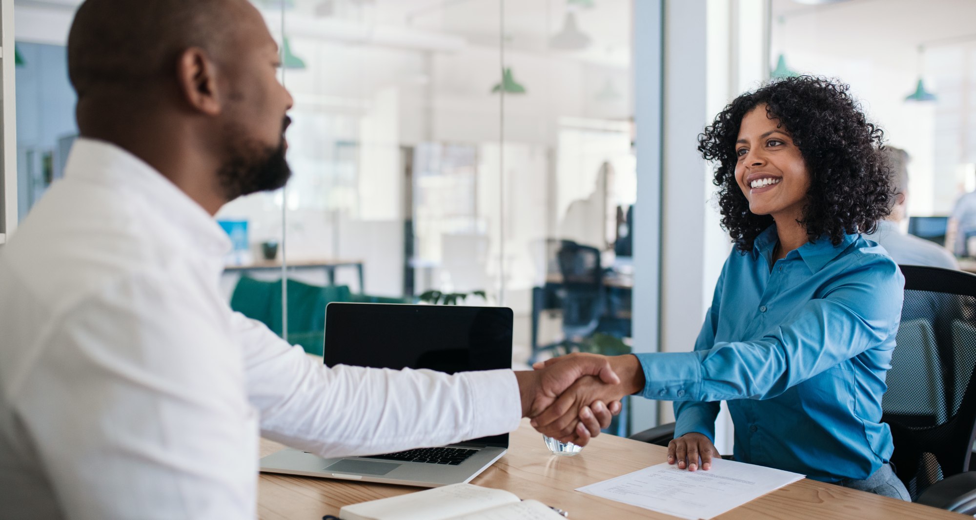 recrutement-responsable-marketing-communication