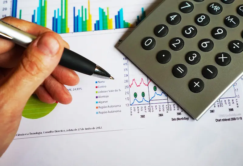 balance-business-calculator-163032 (1)